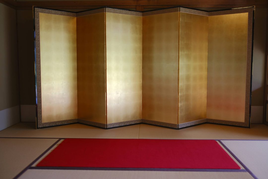 金屏風